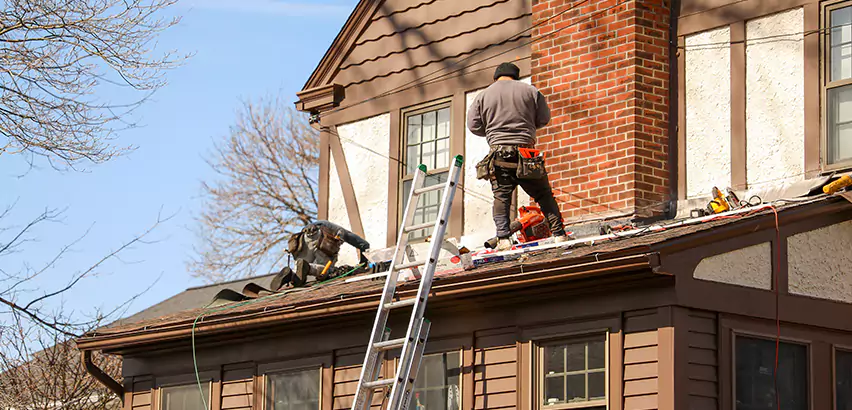 Roof Siding Trim Repair in Tuckahoe